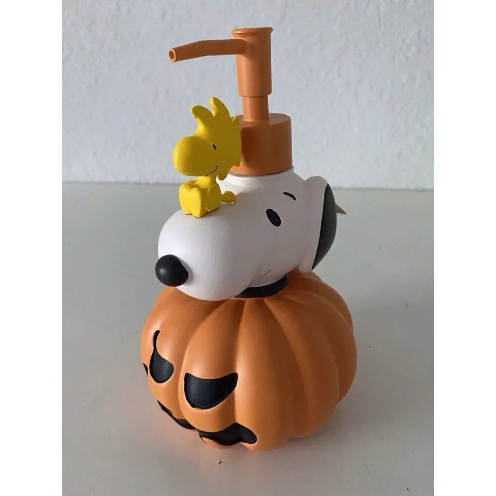 Peanuts Snoopy Woodstock Halloween Jack O Lantern Soap Lotion Pump Dispenser NEW